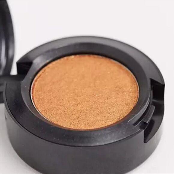 Mac Cosmetics Frost Eyeshadow - Picture 5 of 5